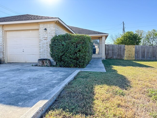 property at 105 Long Ln