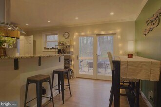 11014 Troy Rd in Rockville, MD - Building Photo - Building Photo