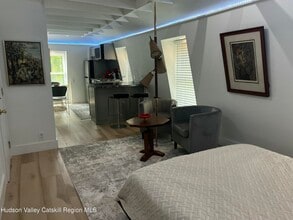 20 Tannery Brook Rd in Woodstock, NY - Building Photo - Building Photo