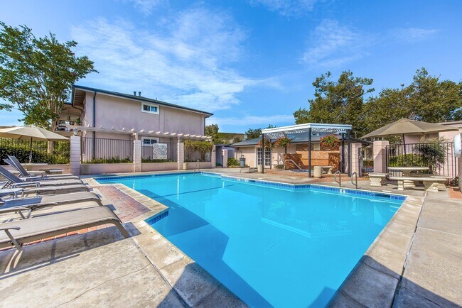 660 S Glassell St, Unit 18 in Orange, CA - Building Photo - Building Photo