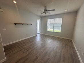 4209 Austen Falls Ln in Orlando, FL - Building Photo - Building Photo