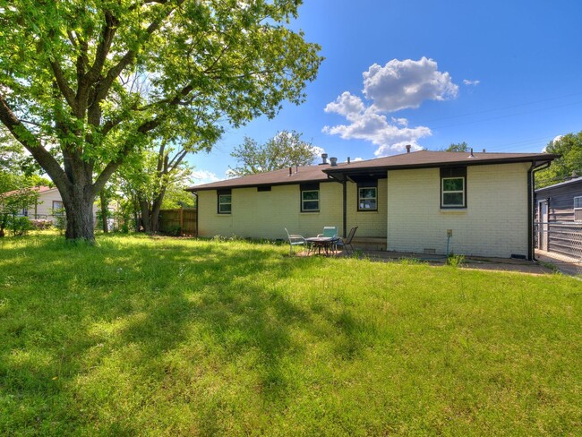 311 N 14th St in Broken Arrow, OK - Building Photo - Building Photo