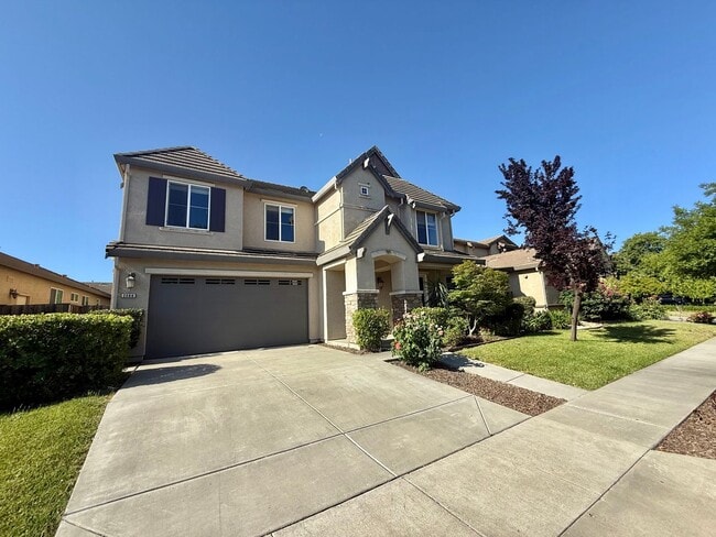 2366 Mack Pl in Woodland, CA - Building Photo - Building Photo