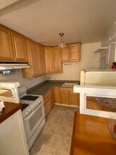 367 Alcatraz Ave, Unit 365a in Oakland, CA - Building Photo - Building Photo