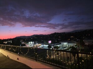 The Coronado in Silver Lake, CA - Building Photo - Building Photo
