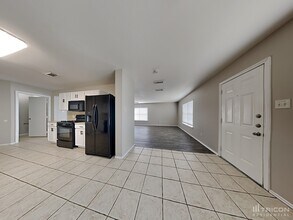 9303 Deep Valley Dr in Houston, TX - Building Photo - Building Photo