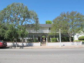 513 S Los Robles Ave in Pasadena, CA - Building Photo - Building Photo