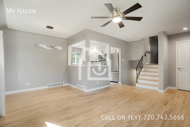 2061 S Wolff St in Denver, CO - Building Photo - Building Photo