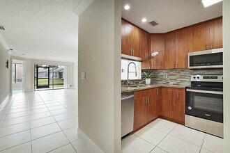 505 Harbour Pointe Way in Greenacres, FL - Building Photo - Building Photo