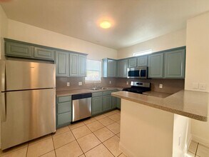 6916 Meador Ave in Austin, TX - Building Photo - Building Photo