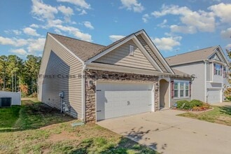 46 S Great White Way in Clayton, NC - Building Photo - Building Photo