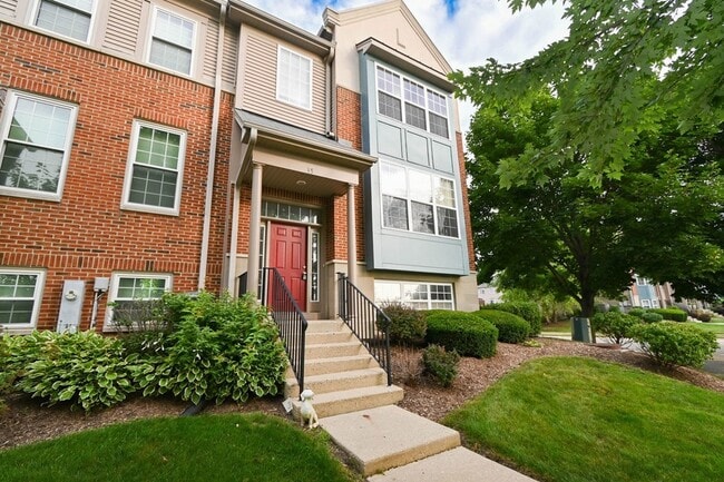 35 Thomas Ct