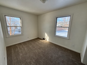 3817 Miller Rd in Kalamazoo, MI - Building Photo - Building Photo