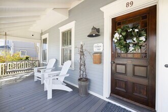 89 Gibbs Ave in Newport, RI - Building Photo - Building Photo