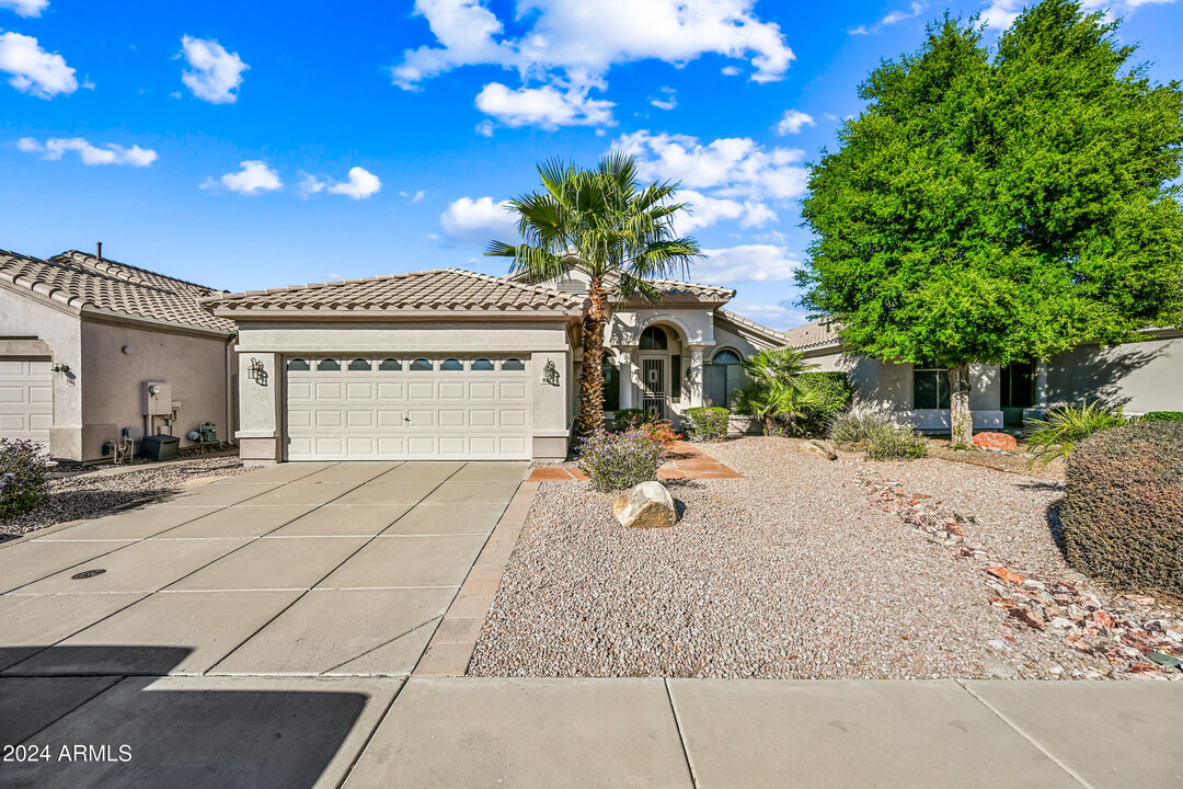 8122 E Theresa Dr in Scottsdale, AZ - Building Photo