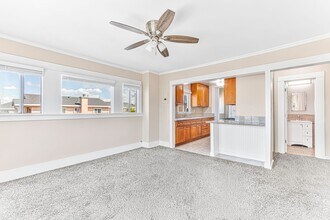 1460 Gaviota Ave, Unit 02 in Long Beach, CA - Foto de edificio - Building Photo