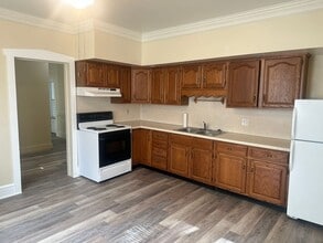 226 E High St in Manheim, PA - Building Photo - Building Photo