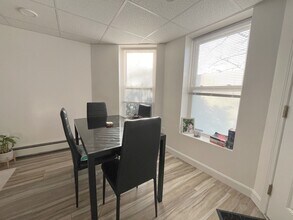 376 Riverway, Unit 12F in Boston, MA - Building Photo - Building Photo