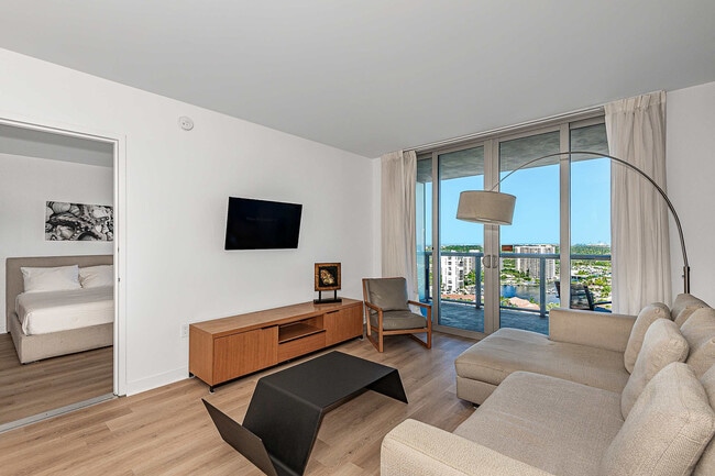2602 E Hallandale Beach Blvd