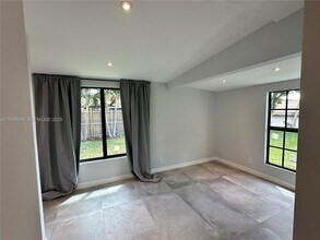 1436 SW 76th Ct in Miami, FL - Building Photo - Building Photo