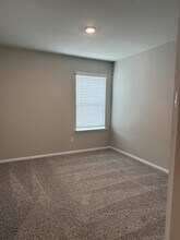 421 Blanco Dr in Azle, TX - Building Photo - Building Photo