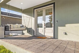 2727 W Chestnut St in Tampa, FL - Building Photo - Building Photo