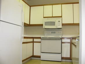 951 S 12th St, Unit 207 in San Jose, CA - Building Photo - Building Photo