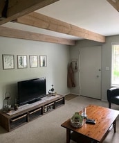 21521 73rd Pl W in Edmonds, WA - Building Photo