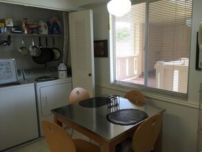 7006 Huntington Ln-Unit -204 in Delray Beach, FL - Building Photo - Building Photo