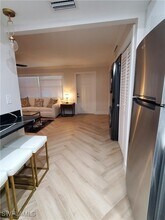 975 9th Ave S in Naples, FL - Building Photo - Building Photo