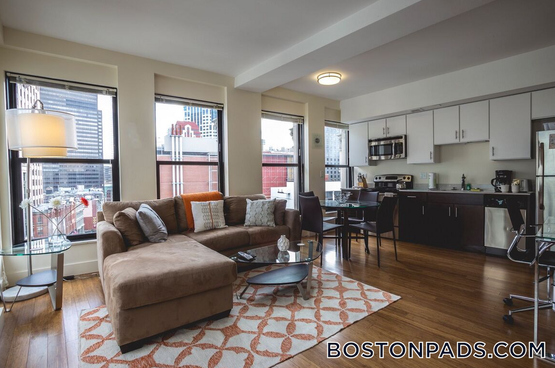 8 Winter Pl in Boston, MA - Building Photo