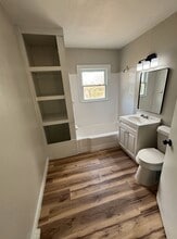 211 #A W South St in Alvin, TX - Building Photo - Building Photo