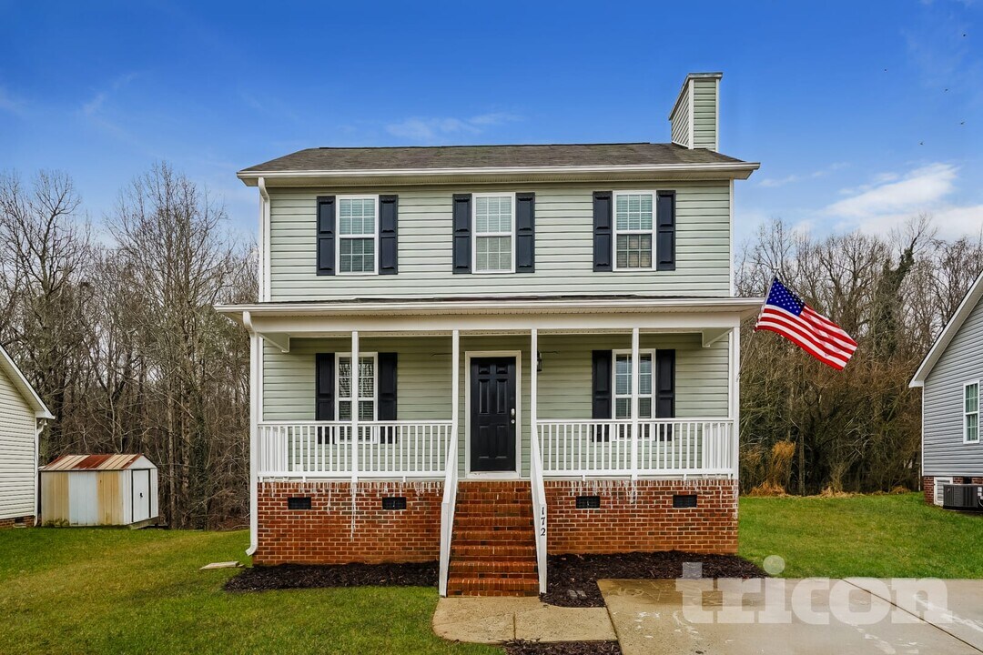 172 Muirfield Ridge Dr in Garner, NC - Foto de edificio