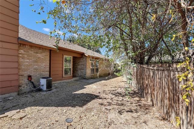 9724 Summerwood Cir in Dallas, TX - Building Photo - Building Photo