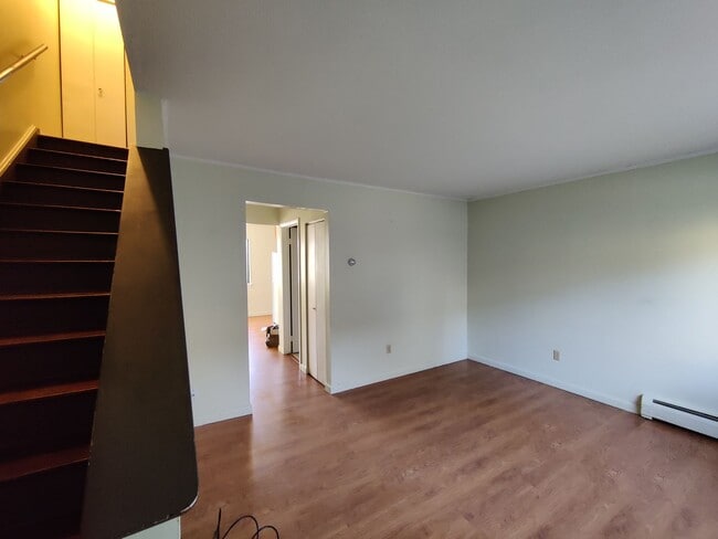 218 Oakville Ave in Waterbury, CT - Building Photo - Building Photo