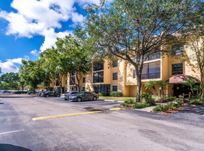 480 NW 20th St in Boca Raton, FL - Building Photo - Building Photo