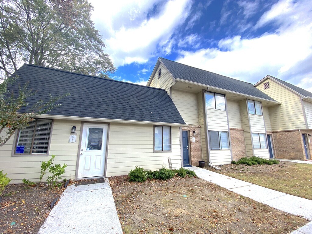 Brookfield Park Conyers, GA Apartments