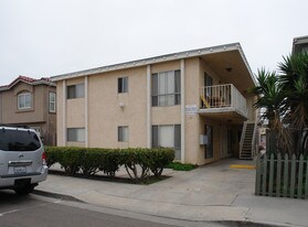 145 Evergreen Ave in Imperial Beach, CA - Building Photo