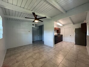 430 Dorothy Ave in Daytona Beach, FL - Building Photo - Building Photo