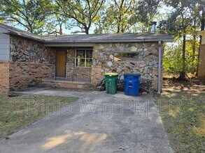 5505 Crescent Dr in North Little Rock, AR - Building Photo - Building Photo