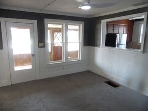 209 E Bay St in East Tawas, MI - Building Photo - Building Photo