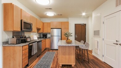 Haven at Congaree Pointe 55+ Apartments in Columbia, SC - Building Photo - Building Photo