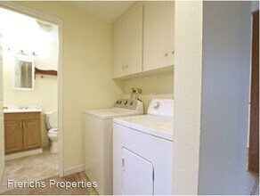 3704 S Gunnison St in Tacoma, WA - Building Photo - Building Photo
