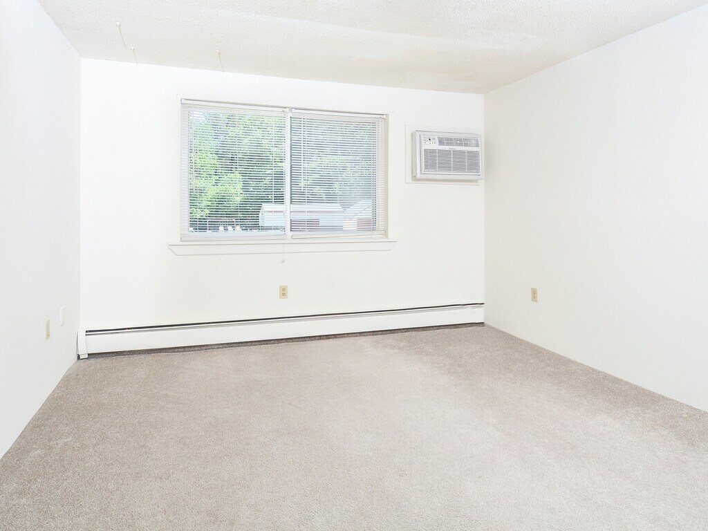 Granite Village Apartments in Dover, NH