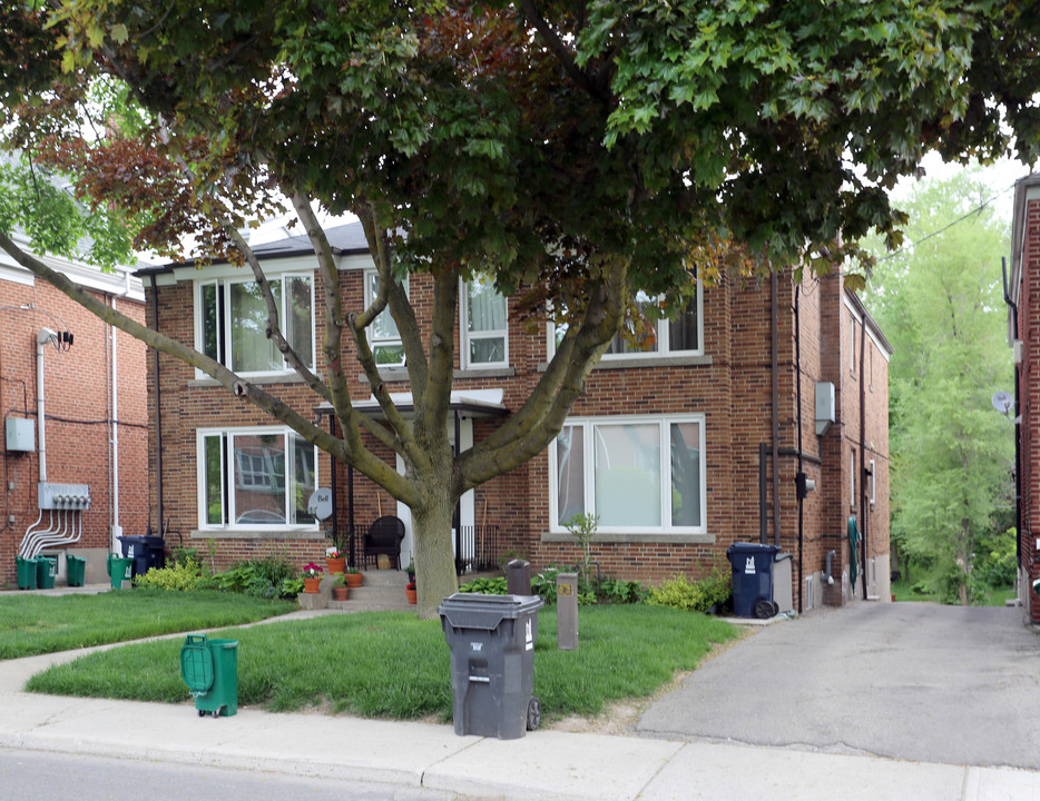 4 Markdale Ave in Toronto, ON - Building Photo