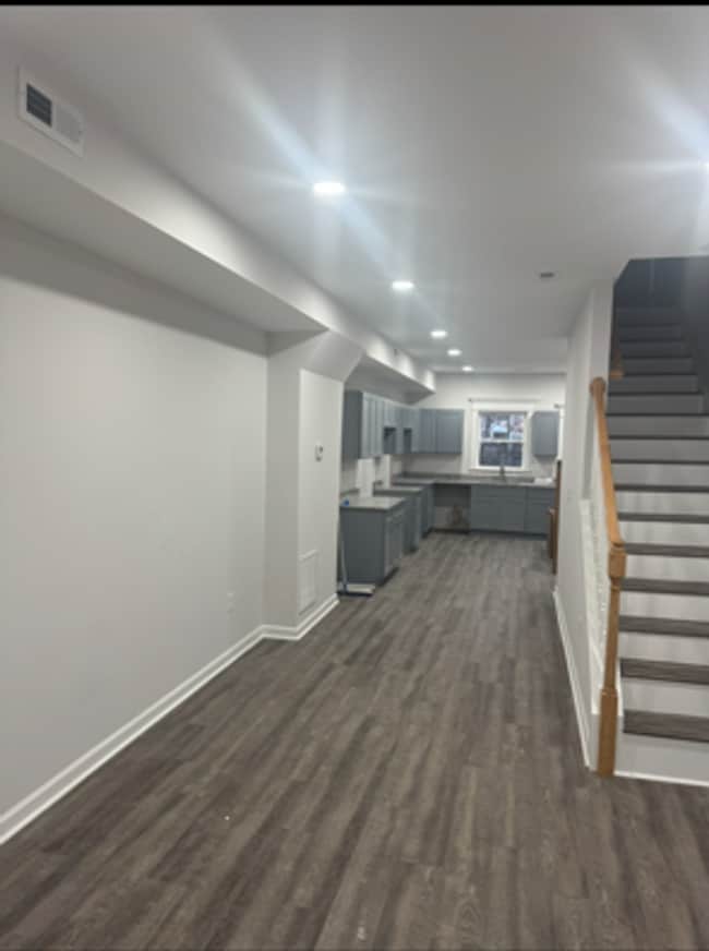 2615 E Monument St in Baltimore, MD - Building Photo - Building Photo