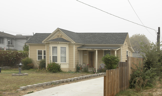 4267 Baine Ave in Fremont, CA - Building Photo - Building Photo