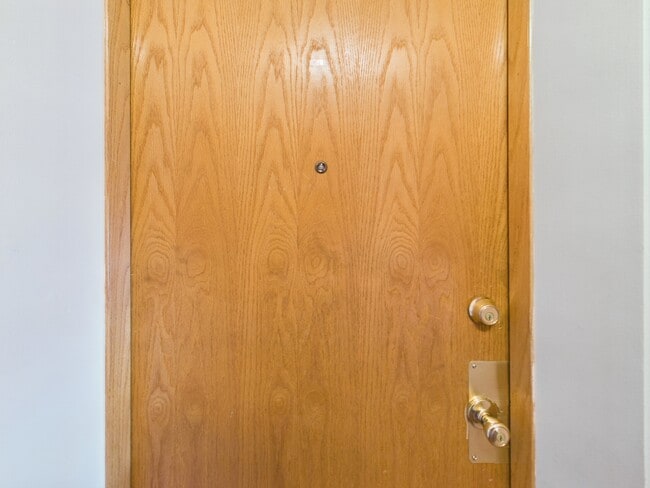 755 Dulles Rd in Des Plaines, IL - Building Photo - Building Photo