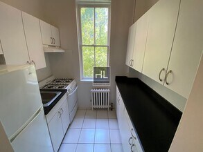 AMAZING 1 BR APARTMENT! WON’T LAST!! NO BR in New York, NY - Building Photo - Building Photo