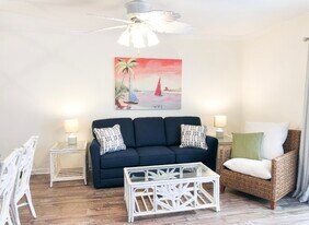 215 76th Ave N, Unit F